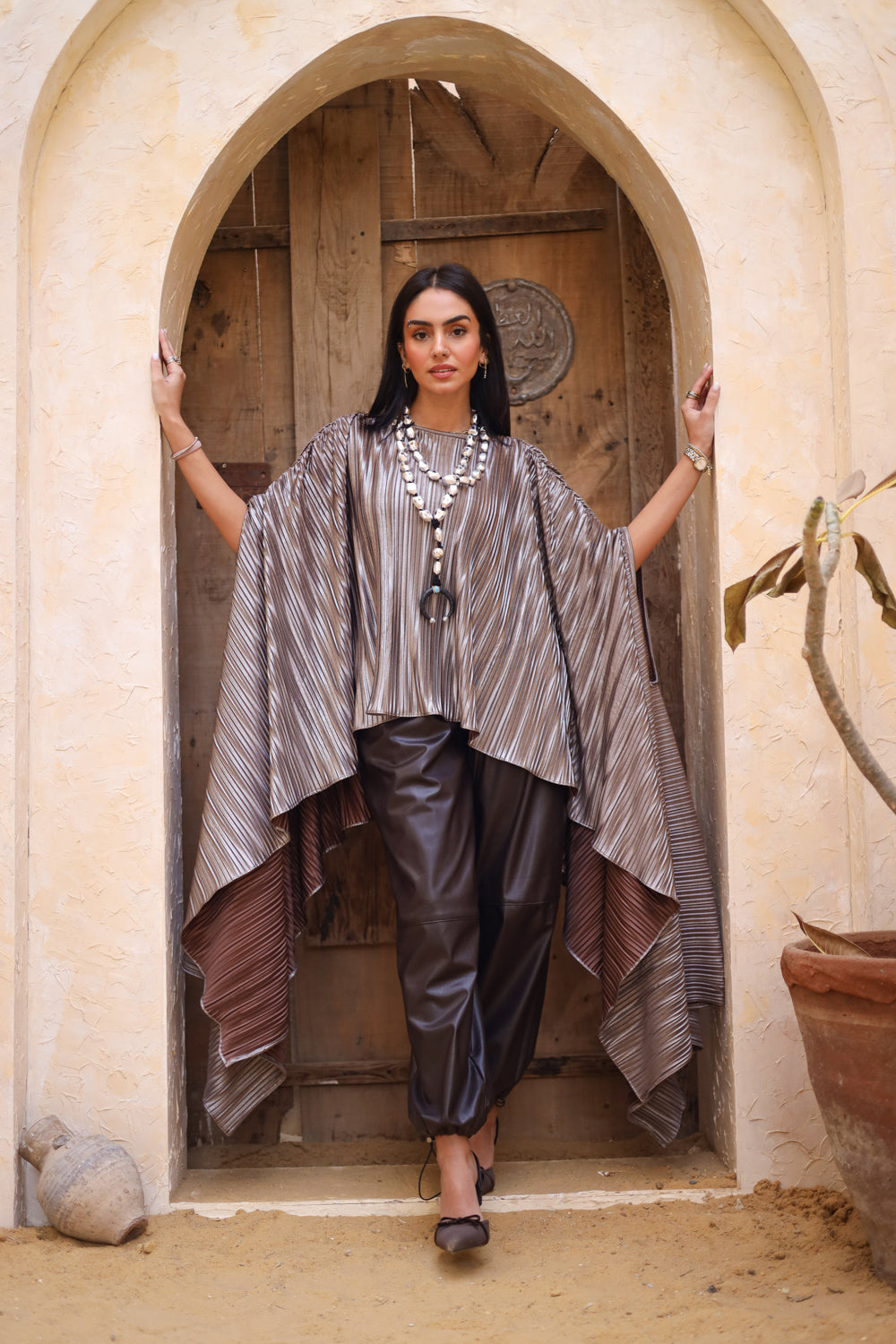 Noor Cape